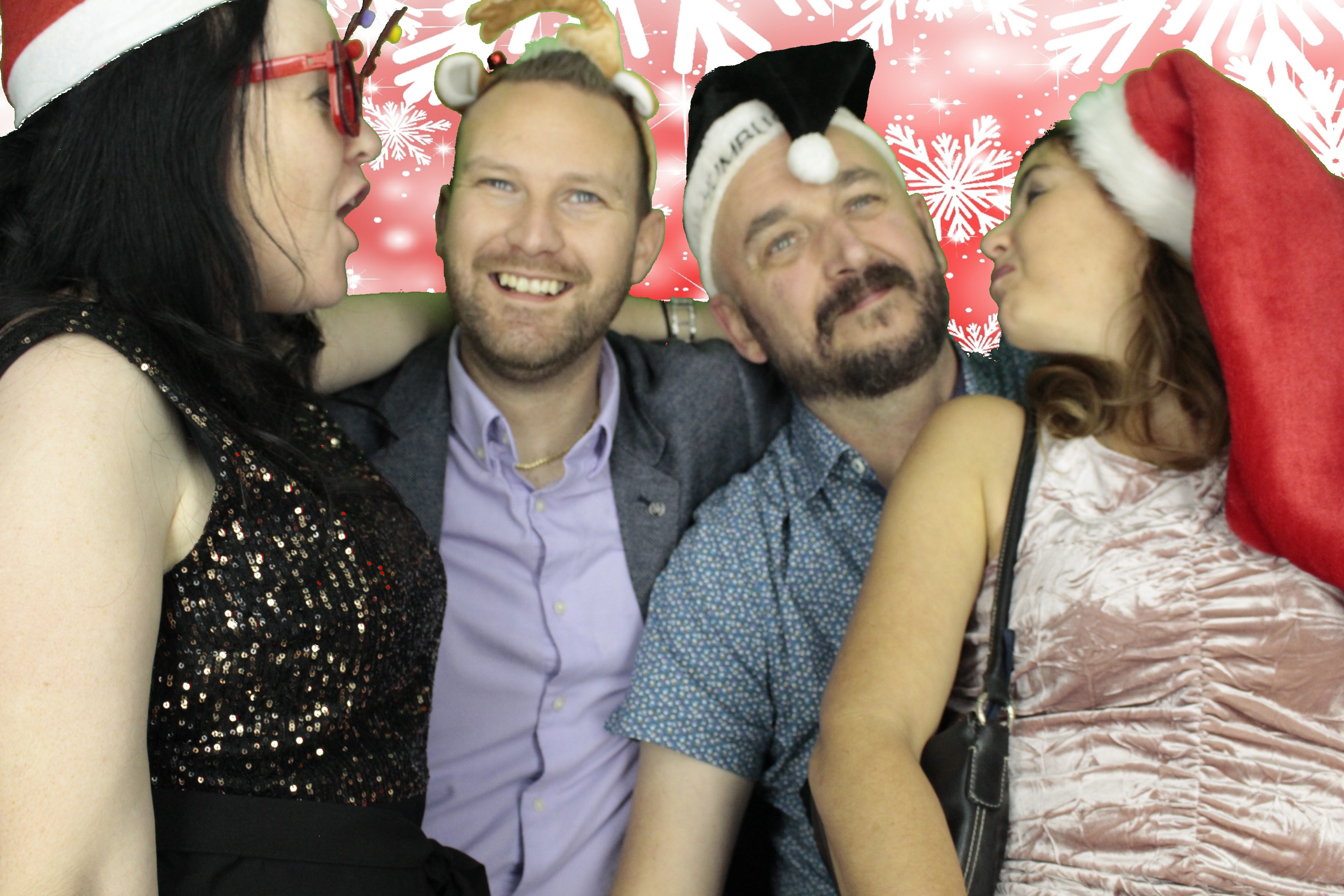 Ocean Network Express Christmas Party 2019 | View more photos from the event at gallery.myphotoboothexperience.co.uk/u/MyPhotoBoothExperienceLtd/Ocean-Network-Express-Christmas-Party-2019